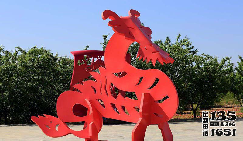 廣場創(chuàng)意玻璃鋼紅色抽象貔貅雕塑 廣場創(chuàng)意玻璃鋼紅色抽象貔貅雕塑