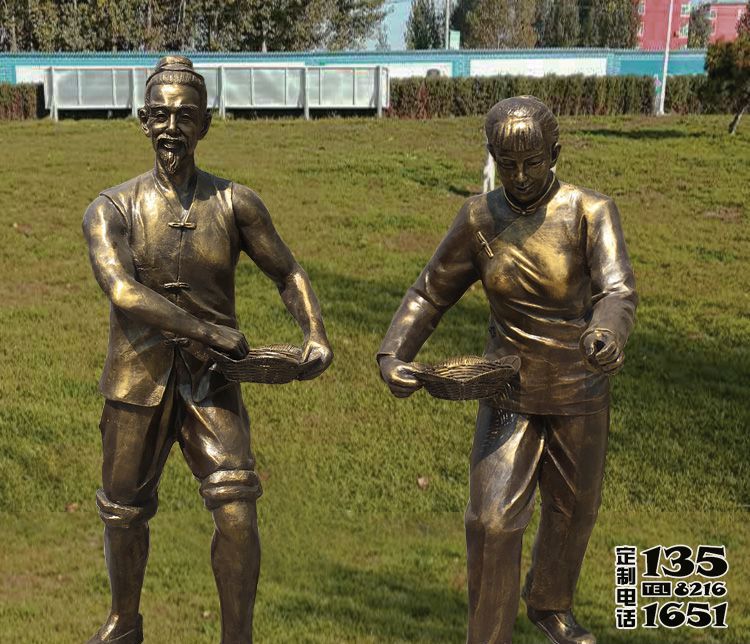 農(nóng)場村莊古人玻璃鋼仿銅春耕人物雕塑 農(nóng)場村莊古人玻璃鋼仿銅春耕人物雕塑