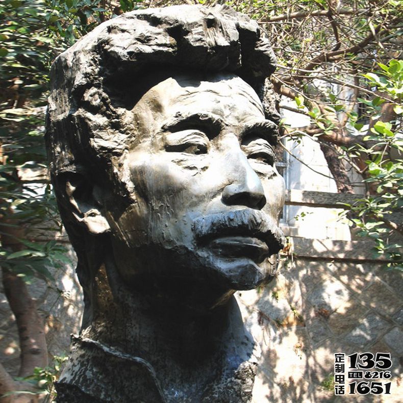 校園名人肖像玻璃鋼魯迅雕塑 校園名人肖像玻璃鋼魯迅雕塑