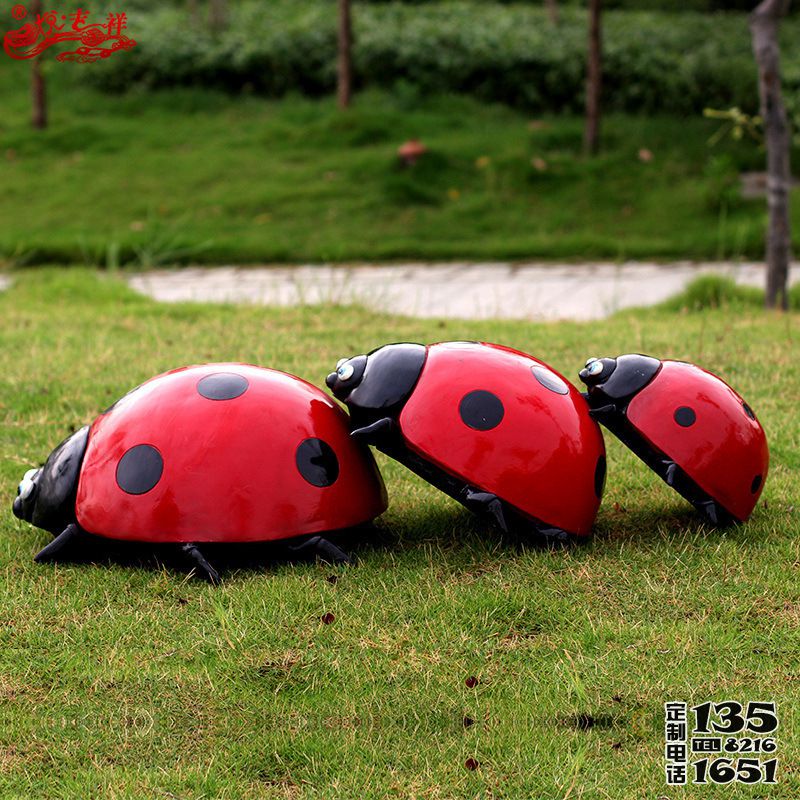 草坪大型仿真昆蟲玻璃鋼七星瓢蟲雕塑 草坪大型仿真昆蟲玻璃鋼七星瓢蟲雕塑